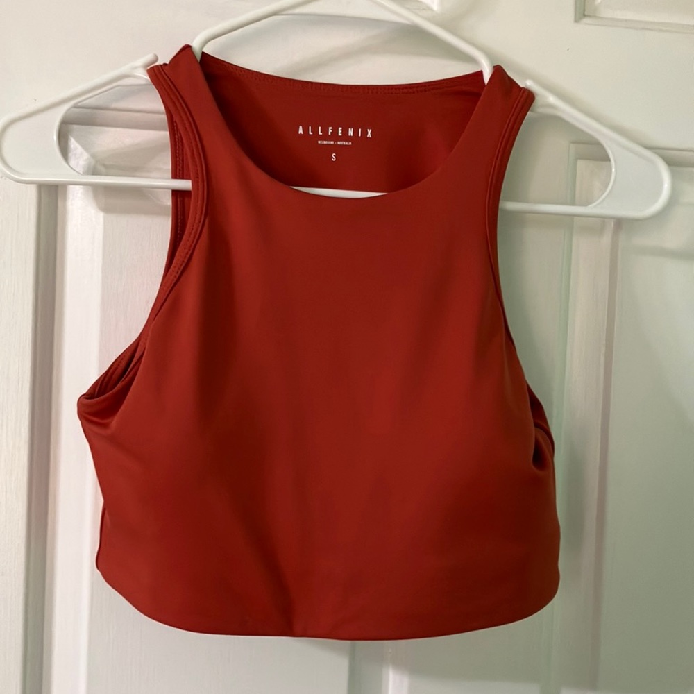 Sports bra